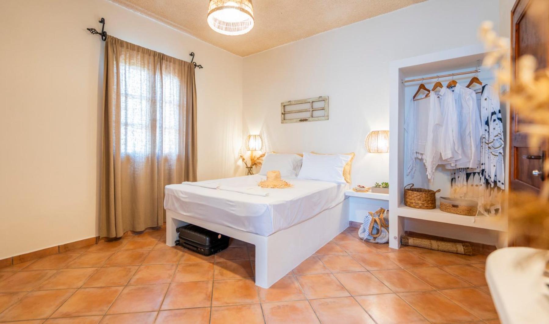 Aparthotel Ligaries Kini Esterno foto