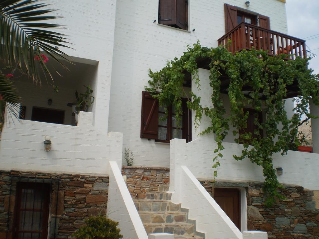 Aparthotel Ligaries Kini Esterno foto